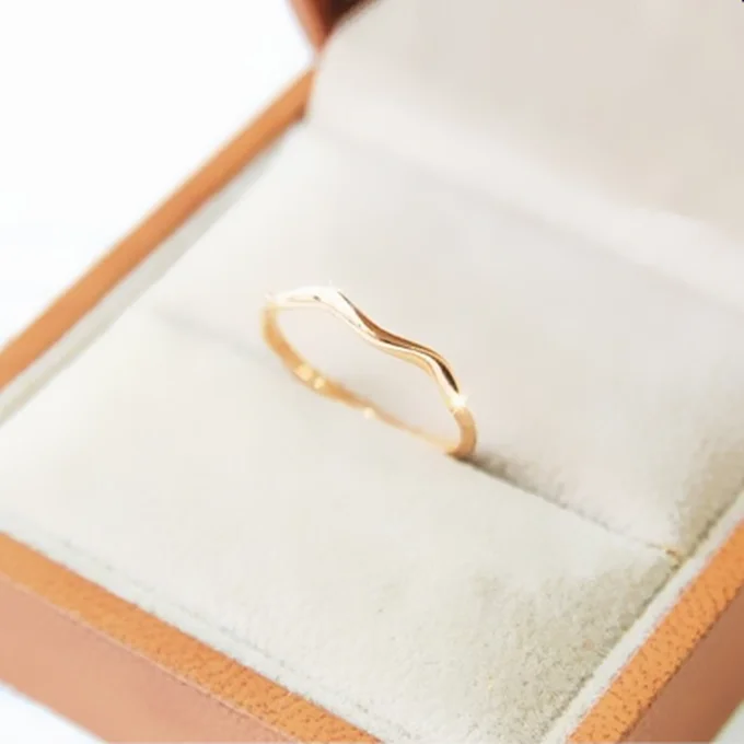 Женские волнистые кольца металлические геометрические круглые с индексом