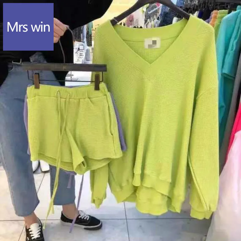

Neploe 2020 New Fashion Simple Two Peice Set Solid Color Sexy V-neck Hoodies Women + Loose High Waist Drawstring Shorts Suit