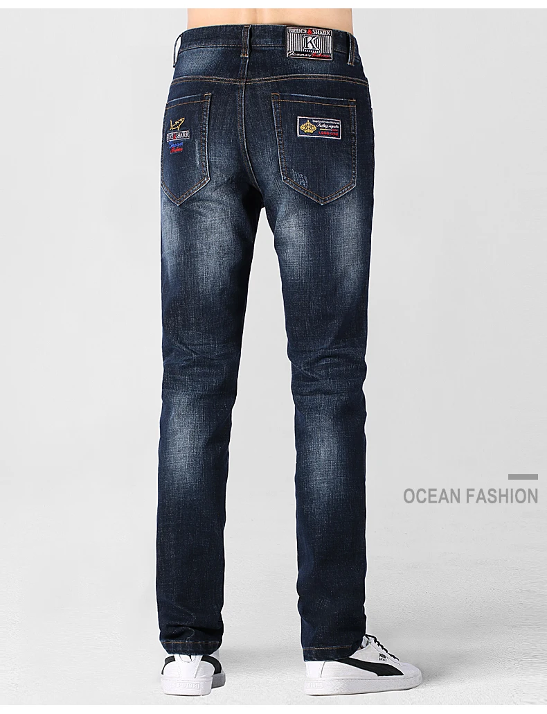 

Winter Men New Thicken Shark Fashion Casual Embroidery Stretch Straight Leg Loose Cotton Soften Men's Jeans