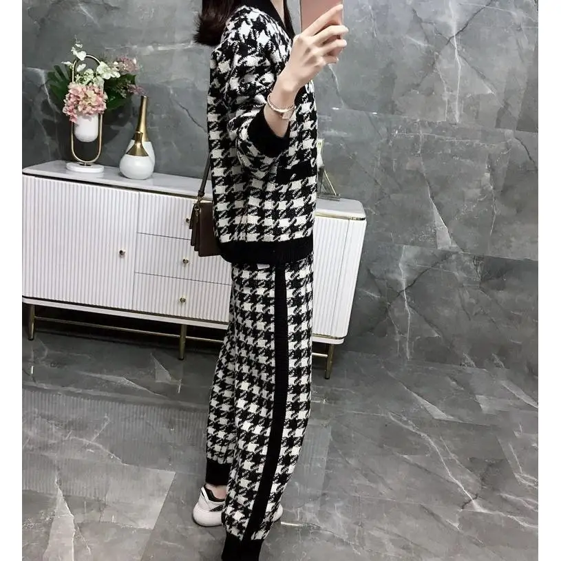 

Autumn and winter new black and white knitting suit women's fashion sweater Harlan pants fashion casual pants women