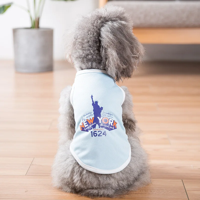 

Designer Dog Clothes Spring and Summer Thin Breathable Letter Printing Puppy Tide Brand Dogs Accessories Sleeveless Colorful New