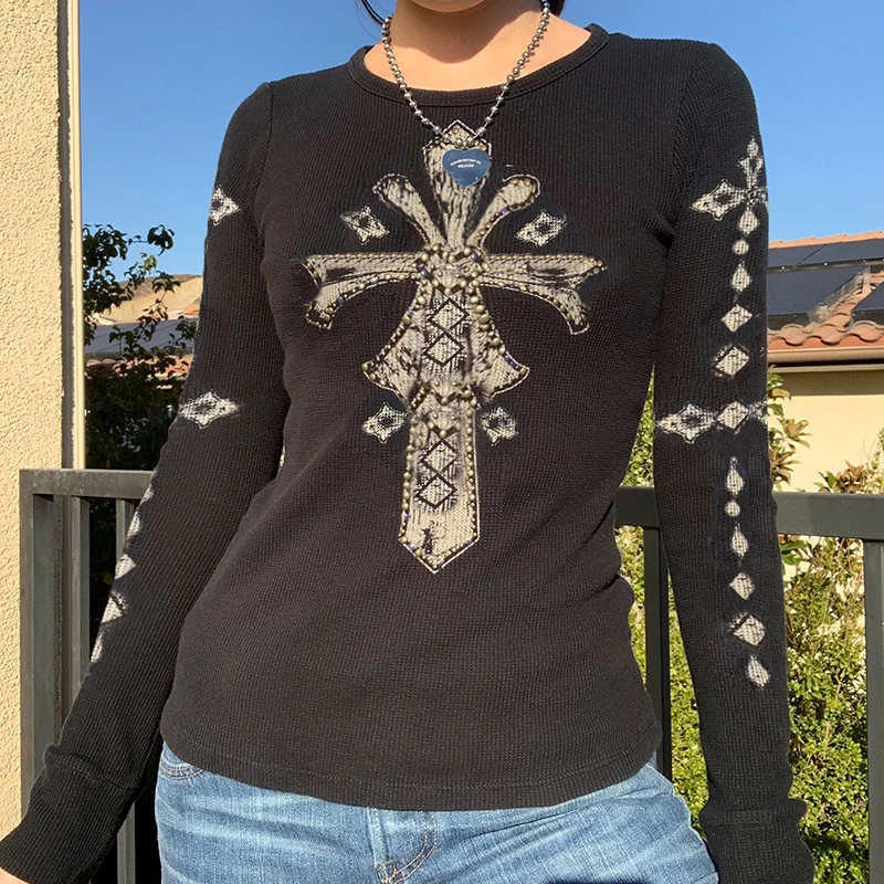 

WeiYao Goth Clothes Cross Print Grunge Woman Tshirts Dark Academic Aesthetic Black Long Sleeve Autumn Tee E Girl Techwear
