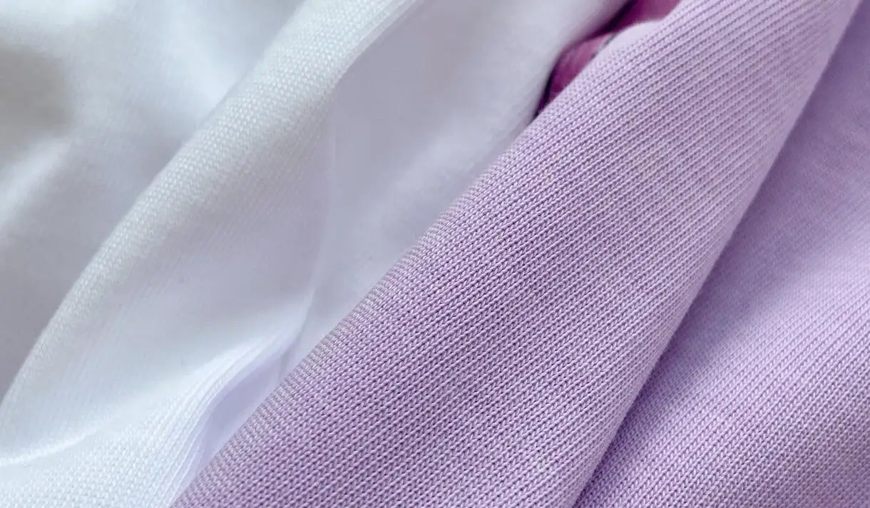 

2021 Summer New Product White Rabbit Taro Toffee T-shirt Female Rabbit Print Taro Purple White Loose Short-sleeved Shirt