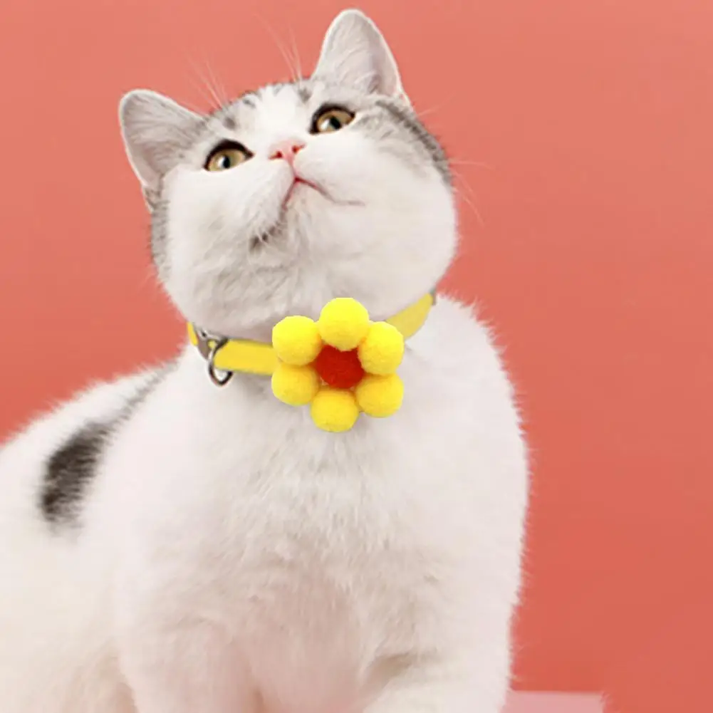 

Fashionable Flower Dog Collar Comfortable Nylon Bow Tie Puppy Necklace with Bell Puppy Collar Cat Collars