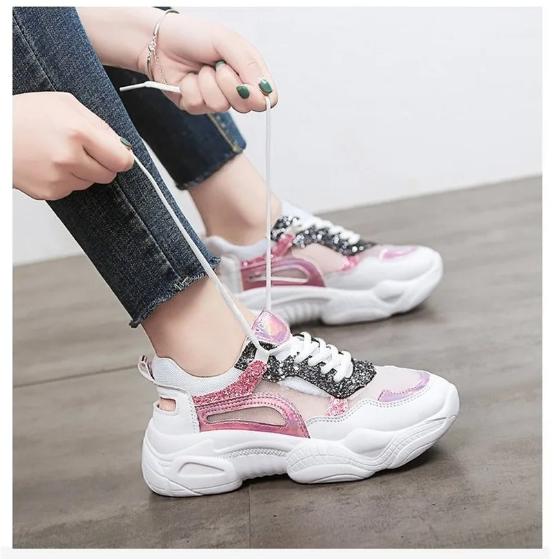 Кроссовки на платформе женская обувь универсальная летняя дышащая очень высокой