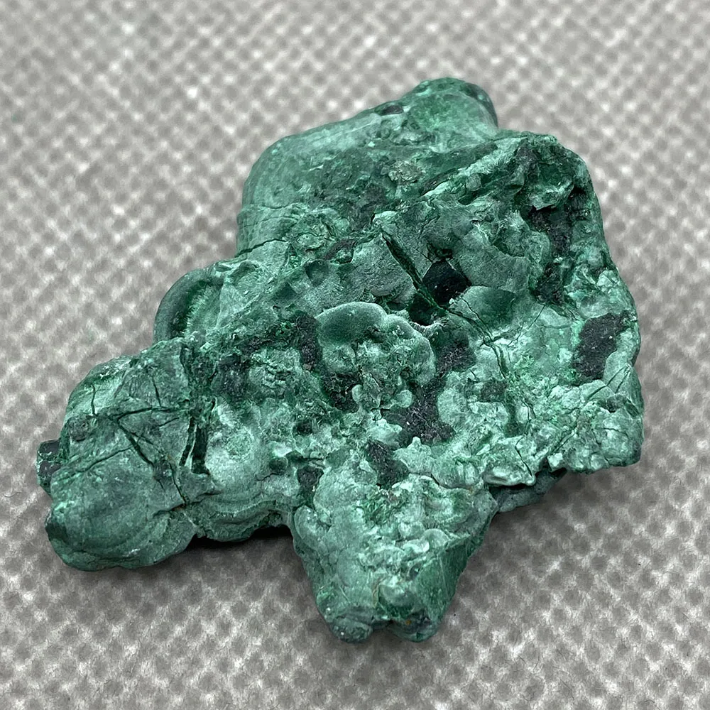 

Natural Green Malachite Raw Stone beautiful needle-shaped plus velvet quartz stone mineral specimen healing home decor