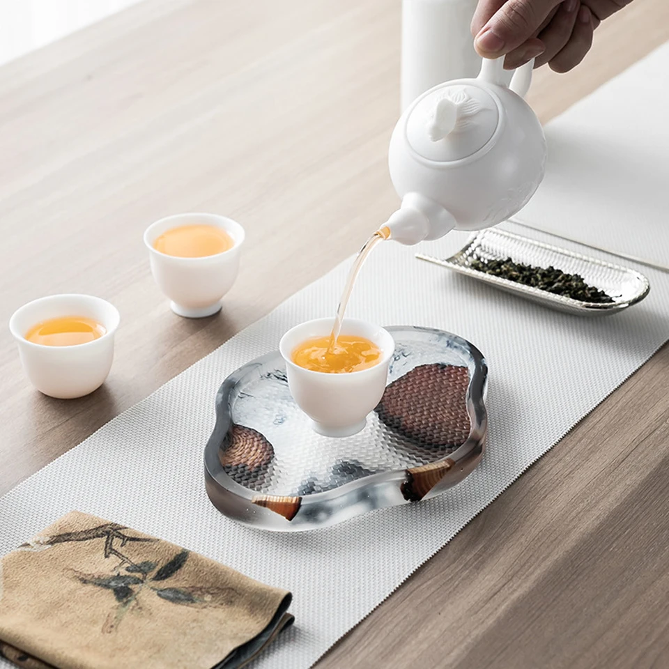 

Японский Круглый поднос ручной работы из массива дерева и смолы для кофейни ресторана креативный поднос для чая подставка для кофе