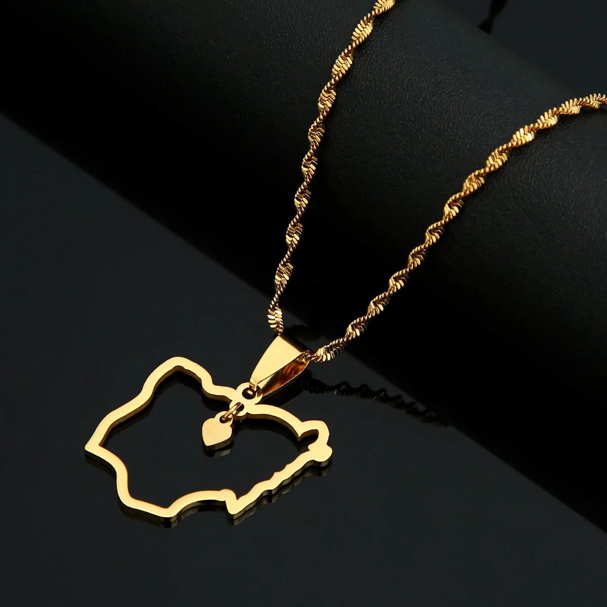 Ожерелье с подвеской в виде сердца из нержавеющей стали картой Нигерии для