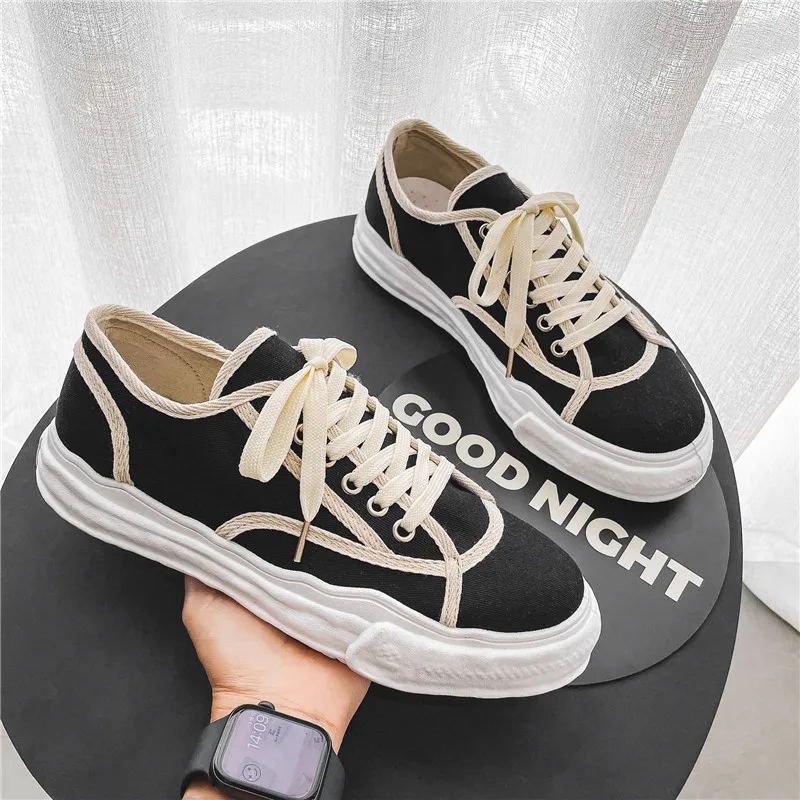 

Vulcanized Lace Up Men Shoes Classic Canvas Sneakers Skateboarding Casual Flat Shoes