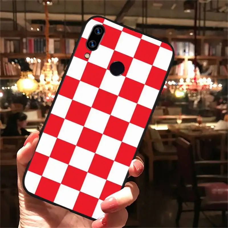 

Checkerboard Plaid Phone Case For Xiaomi Redmi note Mi Huawei honor P smart 8 9 10 S T 20 30 40 lite Pro x