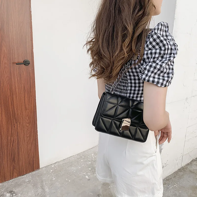 

Новые модные дамские сумки на плечо, роскошные дизайнерские сумки, сумка-мессенджер из искусственной кожи, кожаная одежда, плиссированная с...