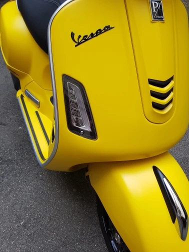 Светильник передний указатель поворота (прозрачный объектив) для vespa gts 300| |