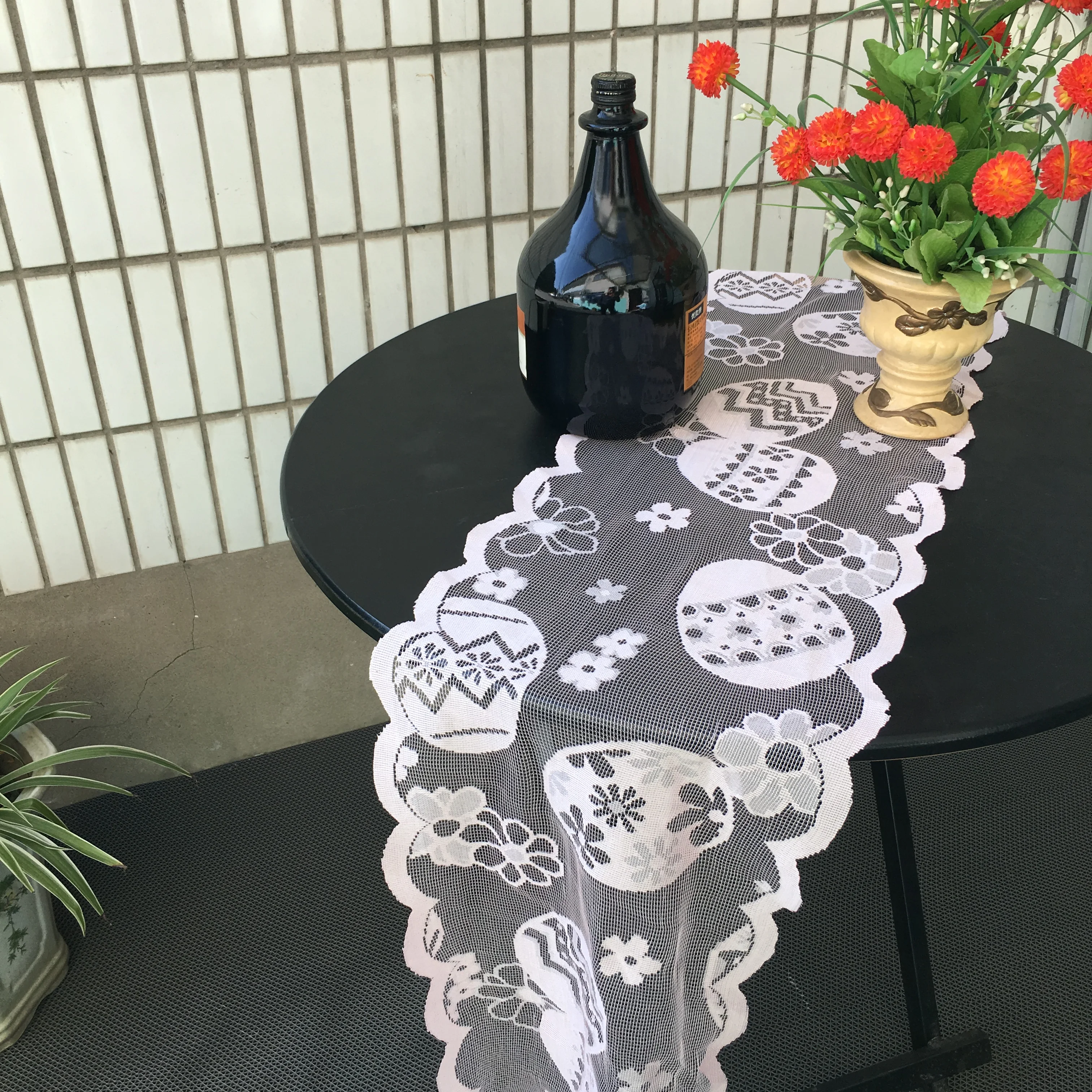 Пасха Настольная дорожка яйцо Кружевная салфетка белого и синего цвета розовое