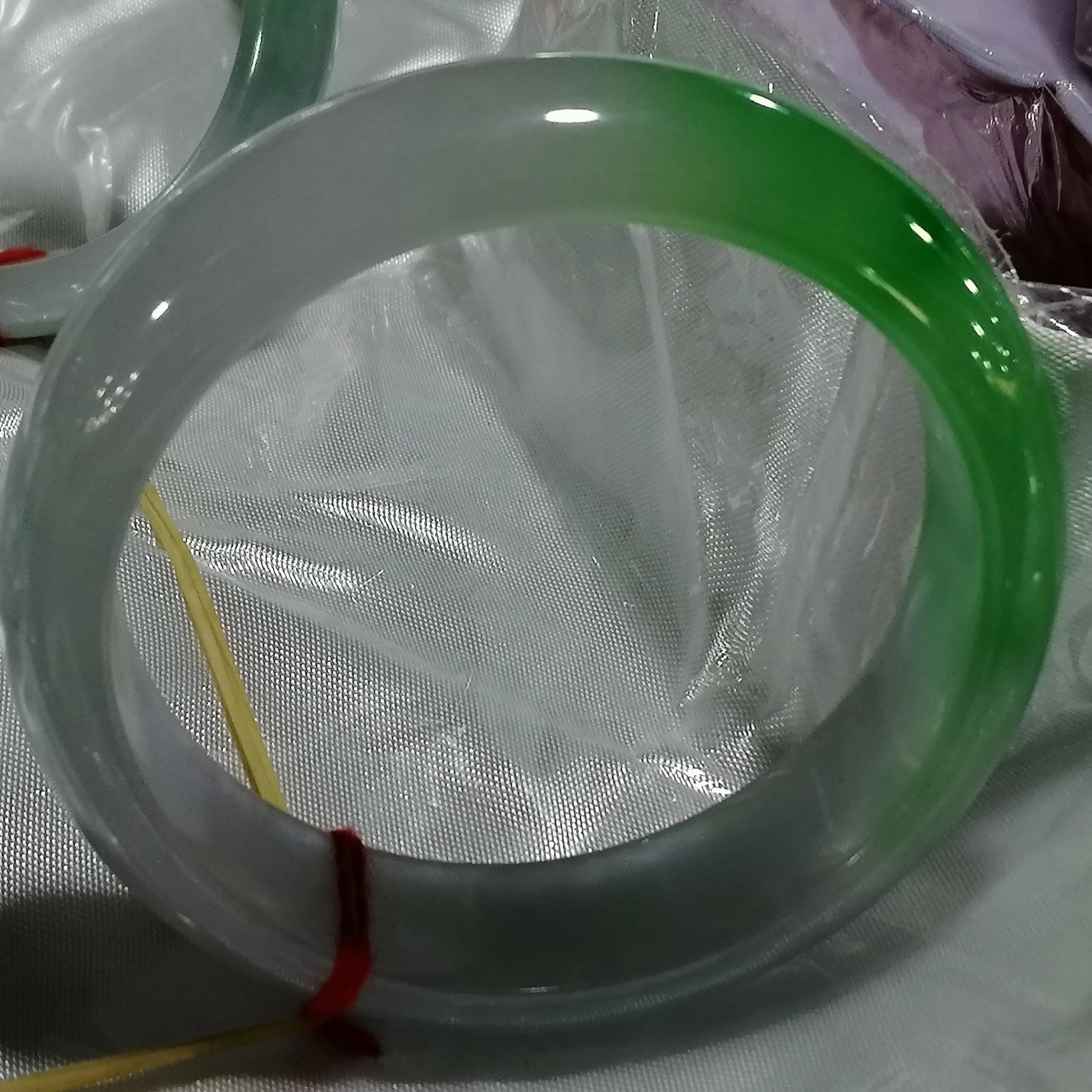 Отправить сертификат настоящий бирманский зеленый нефритовый браслет женский