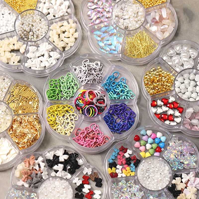 

Украшения для ногтей в форме сердца, 7 сеток, жемчужные блестки, подвески, банты, разные аксессуары для ногтей, хамелеон для Стразы ногтей, ме...