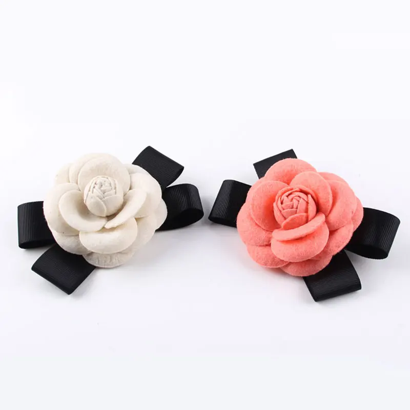 Брошь унисекс в виде цветка камелии с черным бантом булавка для шарфа ручной