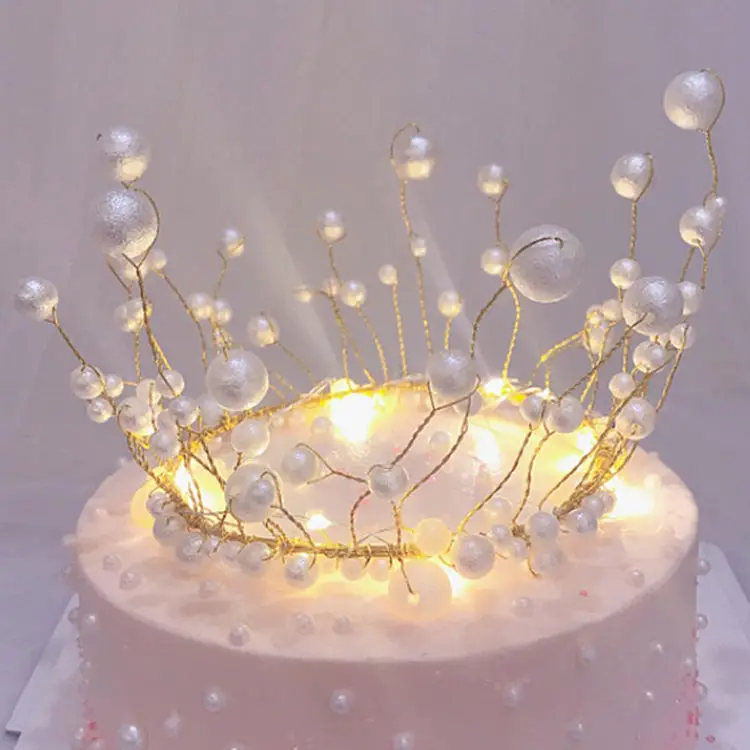 

Metal Pearl Princess Crown Cake Topper Shiny Artificial Pearls Headdress Wedding&Engagement Baby Cake Decora Birthday Handmade