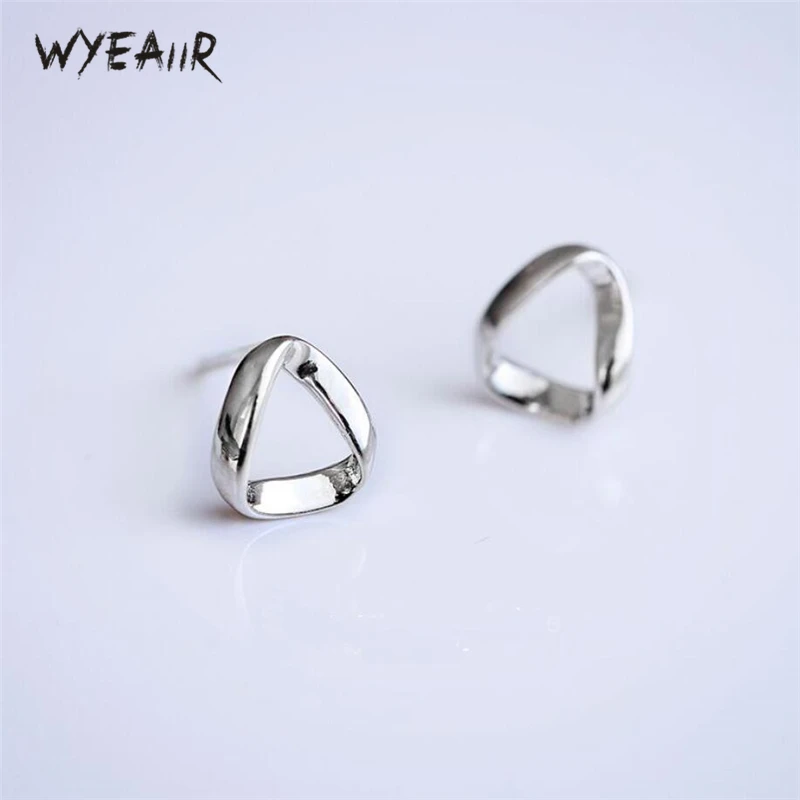 

WYEAIIR 925 Sterling Silver Simple Fresh Sweet Geometric Triangle Wave Fashion Female Stud Earrings