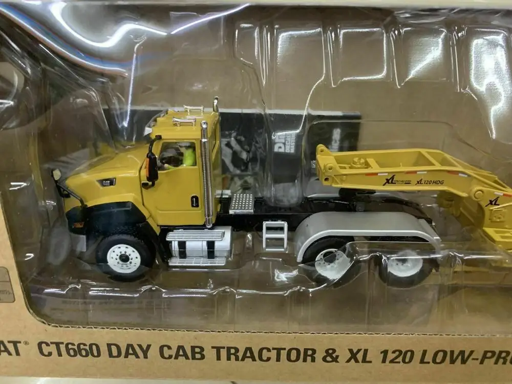 Cat CT660 w/Lowboy & CAT CB 534D уплотнитель 1:50 Масштабная модель бренд Diecast Masters DM85601C|daf xf|xff 1 |