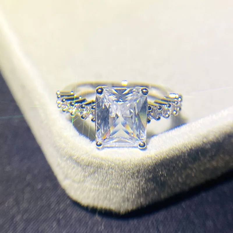 Модные обручальные кольца принцессы с белым цирконом 2 карата серебряного цвета