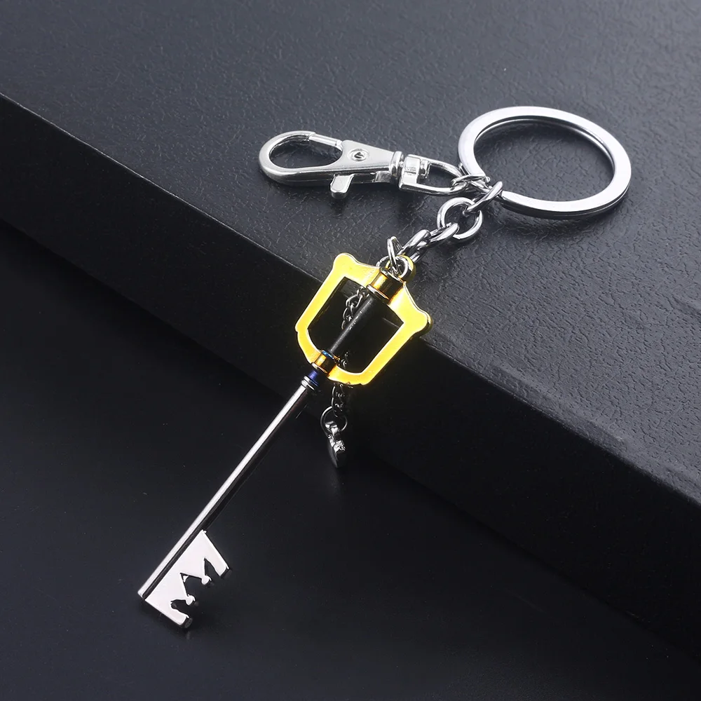 

Game Kingdom Hearts Keychain Sora Key Keyblade Weapon Model Removable Metal Keyring for Women Man Car Bag Pendant Jewelry
