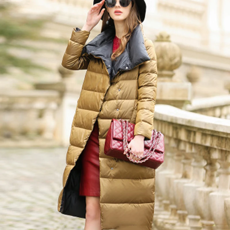 Пуховик женский зимний на белом утином пуху средней длины с воротником-стойкой