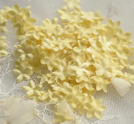 yellow 1.2cm 100 шт/1 упаковка, атласная, 3D, прессованная, Zou, лепесток, цветок, кусок, атласная мини-лента, аксессуары для цветов RS1279 - Цвет: yellow 1.2cm