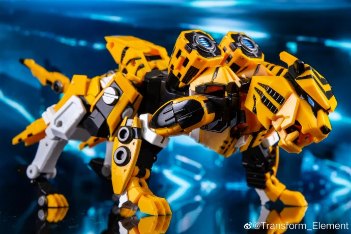 

Transformers Toys TE Wild Beast War Series MM01 Wasp Tiger Black Mamba YS-01 Tiger Wasp Children Gift Collection Model 17.5cm