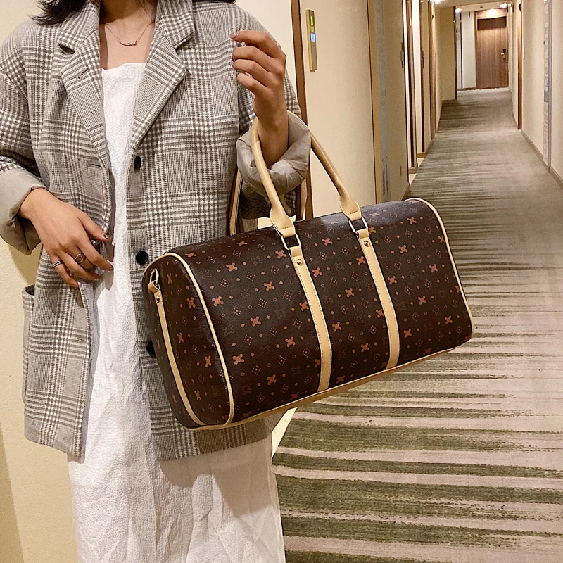 Новинка 2020 женская сумка для путешествий высокое качество из искусственной кожи