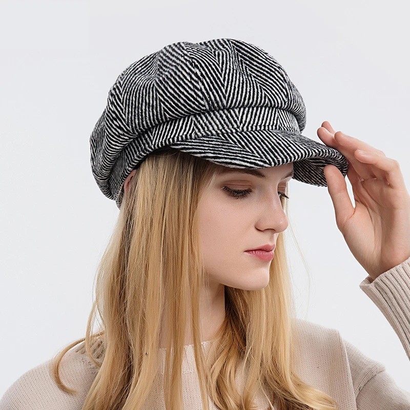 

Rertro Autumn and Winter New Octagonal Hat Women's Retro Striped Hat Outdoor Warm Hat For Female Windproof Peaked Cap