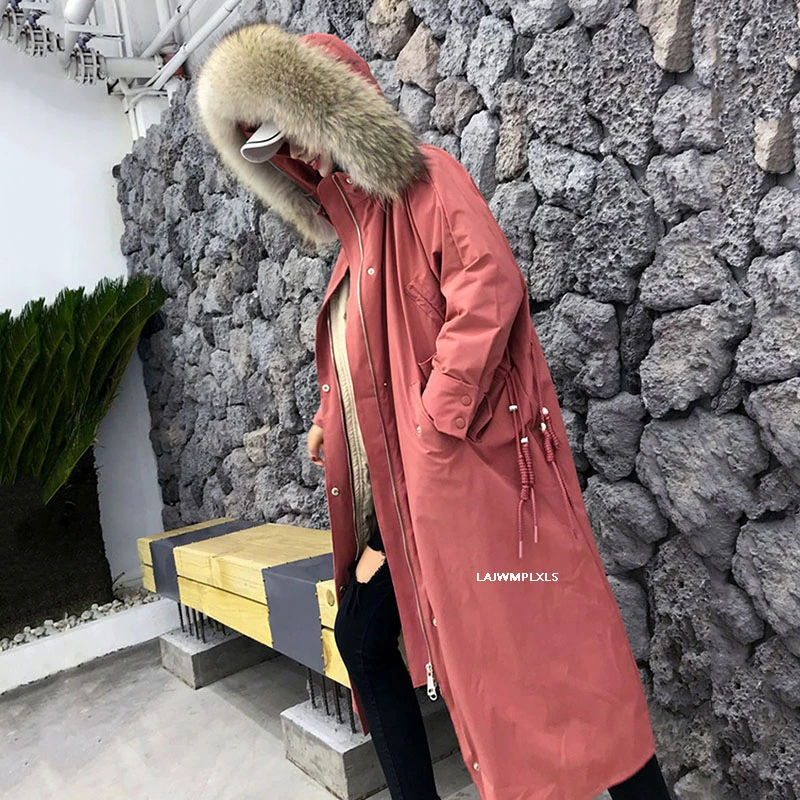 Утолщенная теплая парка на белом утином пуху с большим воротником из