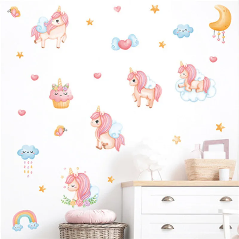 

Мультяшные наклейки на стену с единорогом, милые животные, фотообои для детской комнаты, декоративные наклейки, наклейки для спальни