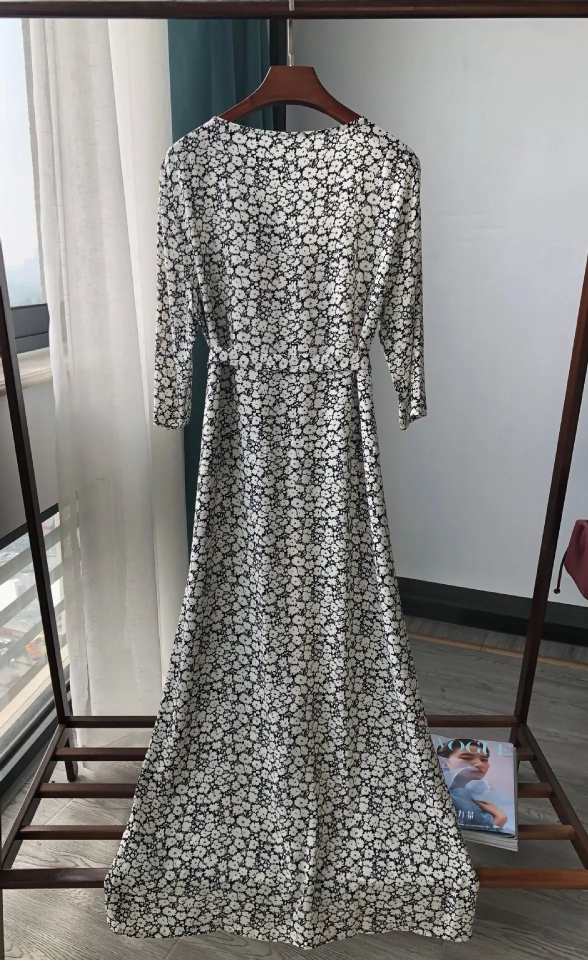 

Gentle Little White Flower Dress Fresh Floral Loose Long Three-quarter Sleeve Dress Women Dress