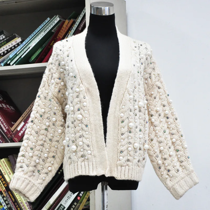 

2021 New Autumn Winter Mohair Twist Knitted Cardigans Coat V-neck Beading Diamond Loose Long Sleeve Thick Jacket Coat for Women