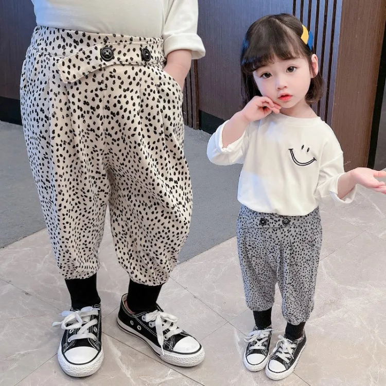 

Girls leopard print casual trousers spring and autumn children's Korean version of harem pants with feet, baby feet pants