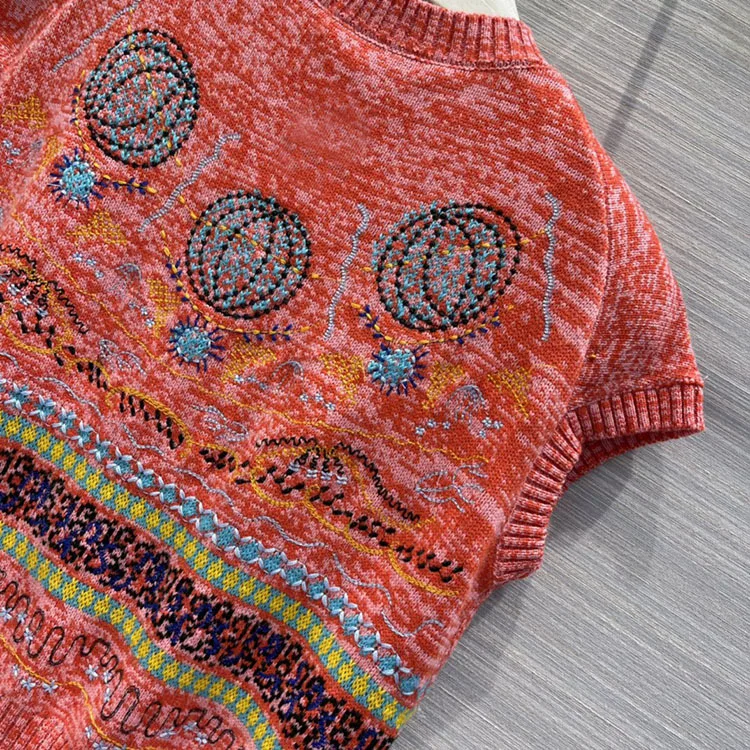 

2021 Early Spring Cashmere Vest Women Luxury Brand New Totem Hot Air Balloons Embroidery Orange Slim O-Neck Sleeveless Coat Vest