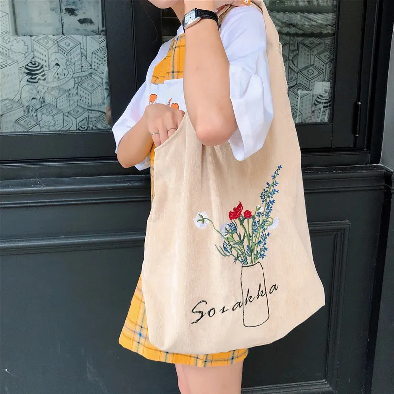 

Lady Totes Shoulder Bag Big Capacity Teenagers Textbook bag Embroider Women Corduroy Bear Eco Reusable Shopper Bag