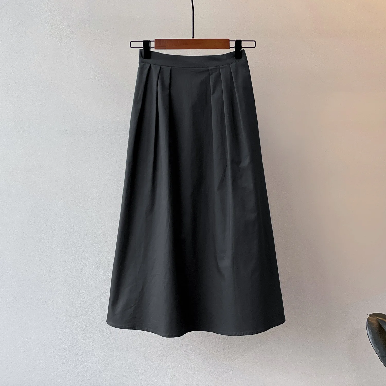 

COZOK Solid Color Skirt Women's 2021 Summer New Korean High Waist Loose Thin Medium Length A-line Skirt H308