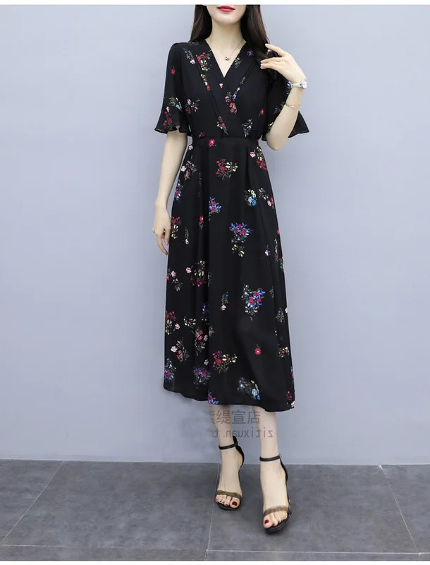 

plus Size Women's Floral Chiffon Dress
