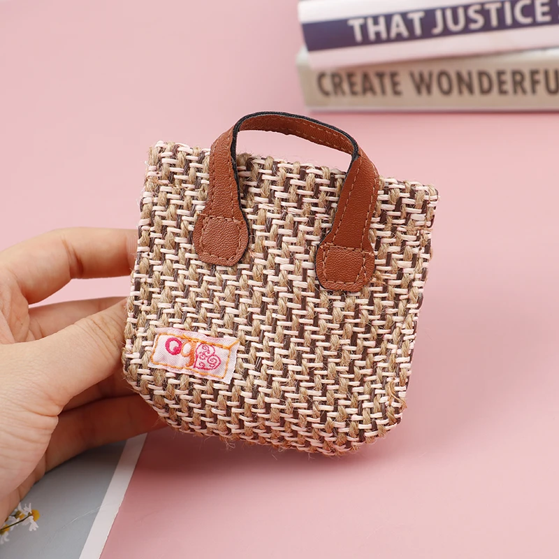 

Hot sale 1PCS Doll Accessories Doll Fashion Weave Handbag Dollhouse Accessories Toys