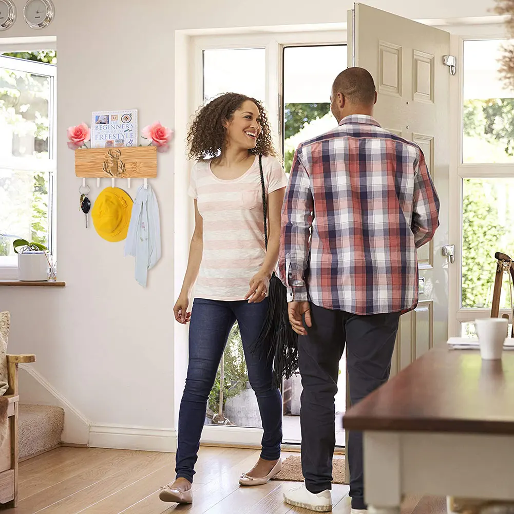 

Beautiful Elk Carving Pattern Solid Wooden Sundries Storage Rack Kitchen Cafe Office Decorative Key Hook Paste Type Punch-Free