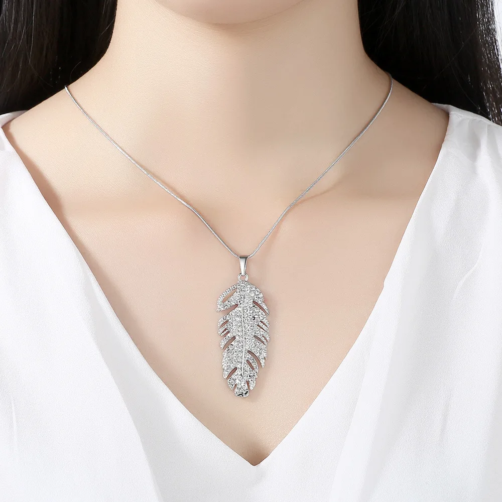 

YVV59 925 Sterling Silver zircon crystal Leaf Necklace women's Necklace