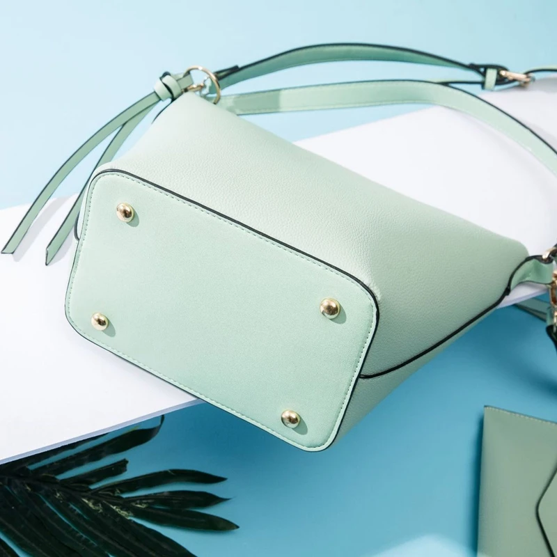 

Women's Bag New Small Shoulder Handbag Korean Fashion Tote Bag Messenger Bag Bucket Bag Wild Small Square Bag