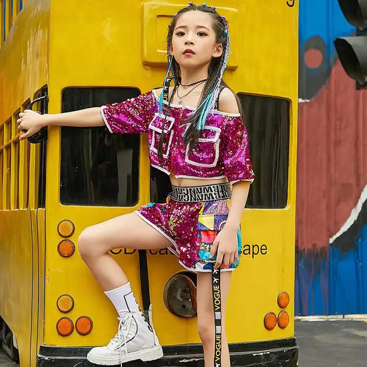

Kids Girls Hip-hop Jazz Dancewear Sequin Glitter Crop Top Shorts 2 Pieces Set Kid Top & Bottoms Dance Costume