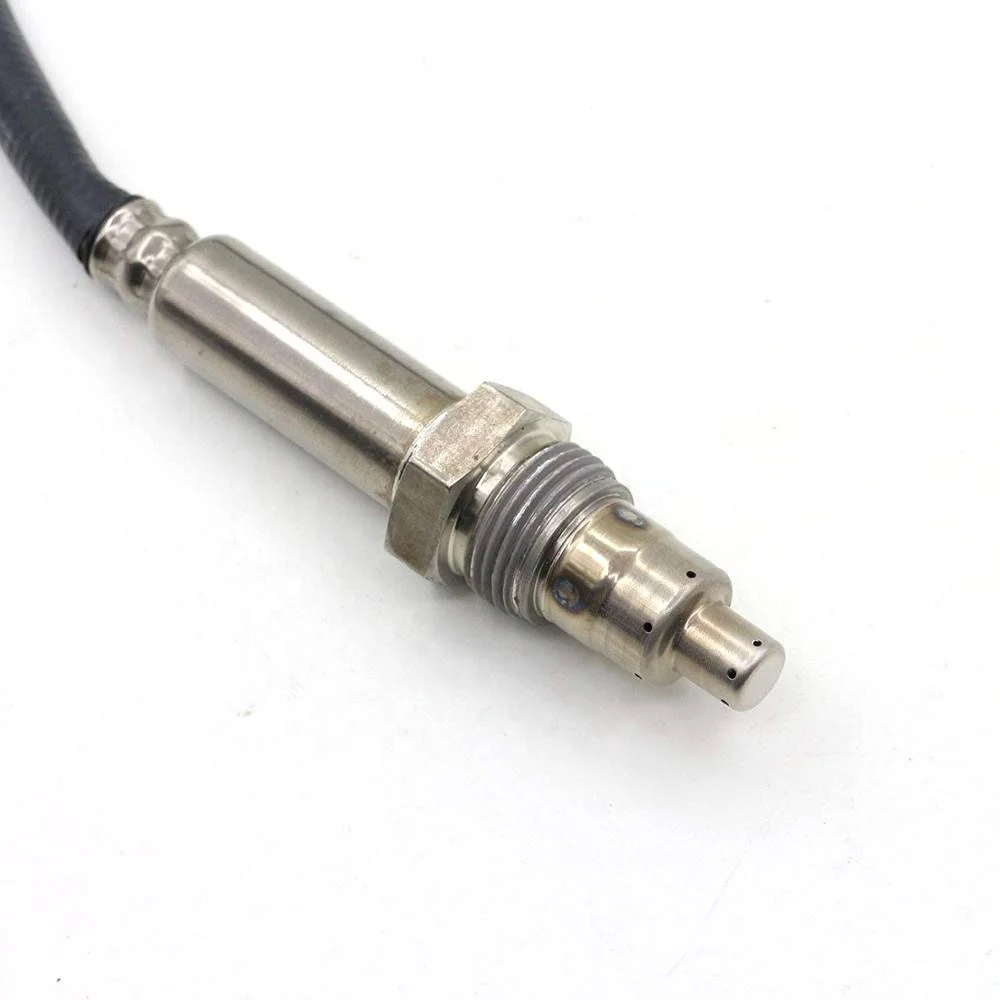 

12V Square Four Needles Nitrogen Oxide Sensor 5WK9 6741 2872946 5WK96741