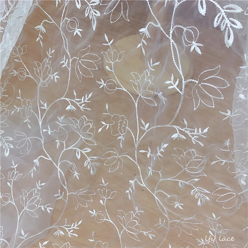 Новейшее легкое и мягкое платье из органзы стильное белое свадебное с вышивкой