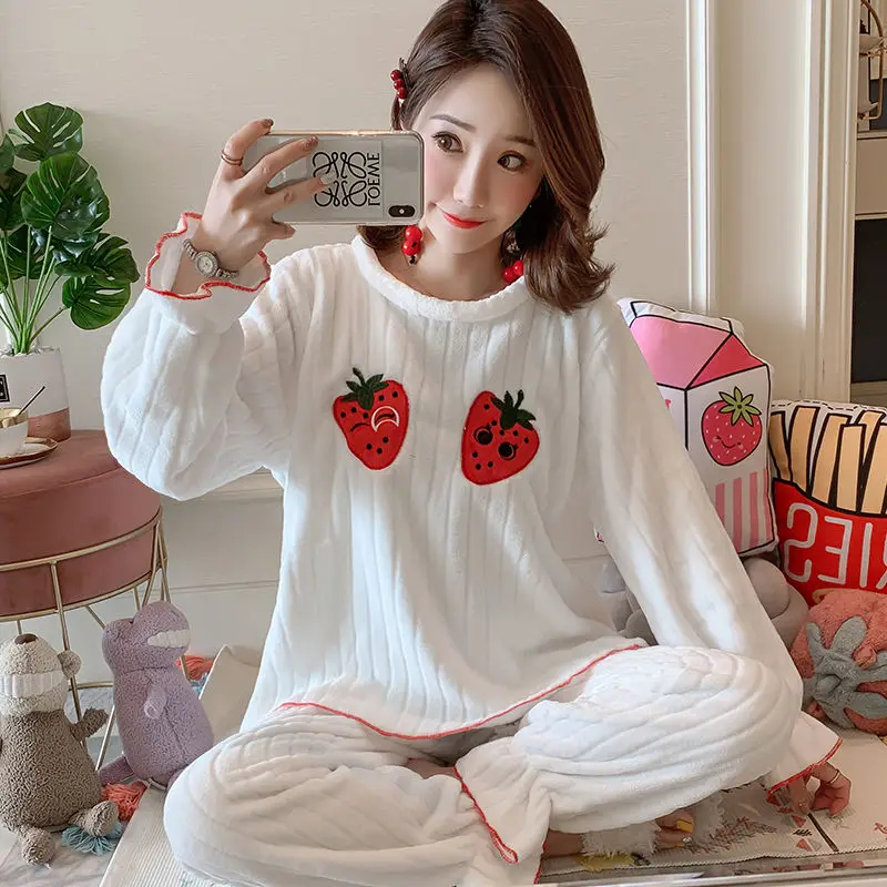 Пижама женская бархатная с длинным рукавом на осень/зиму 2019|Комплекты пижам| |