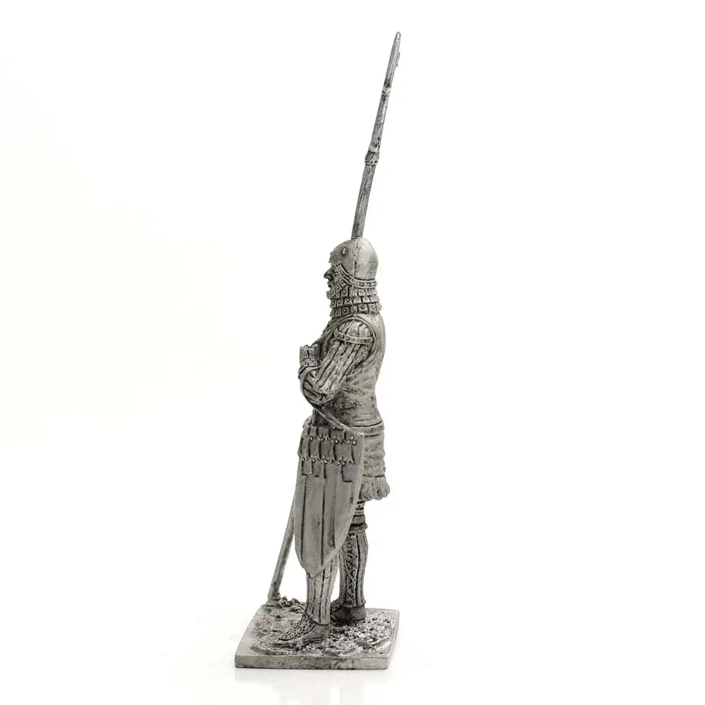 Европейский рыцарь 15 век - оловянный солдатик фигурка 54 мм M134 |