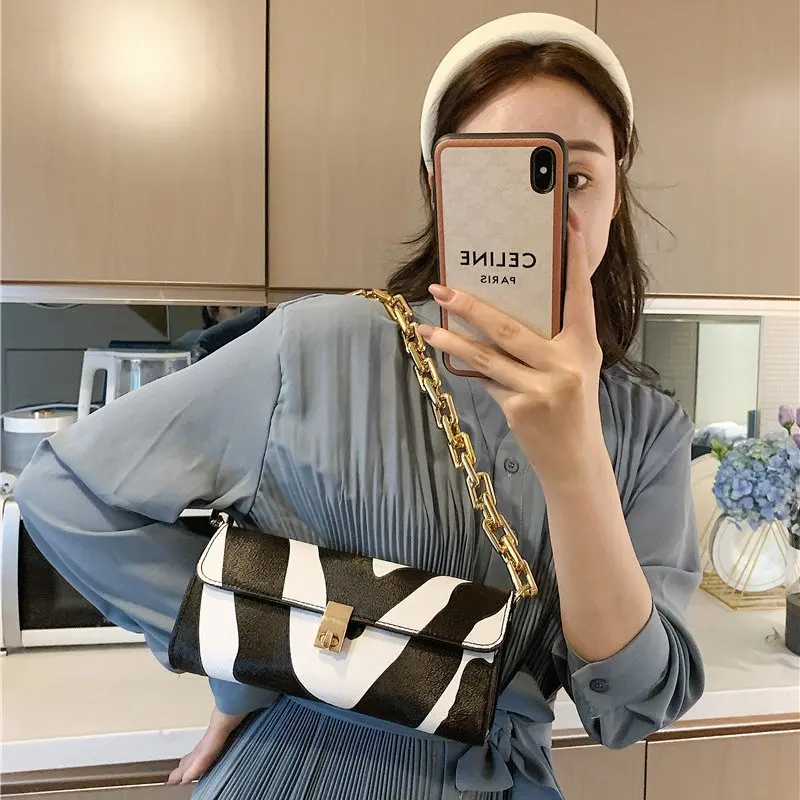 

Cow Pattern Leather Shoulder Bags for Women 2021 New Chain Purses and Handbags Luxury Designer PU Horizontal Small Baguette Bag