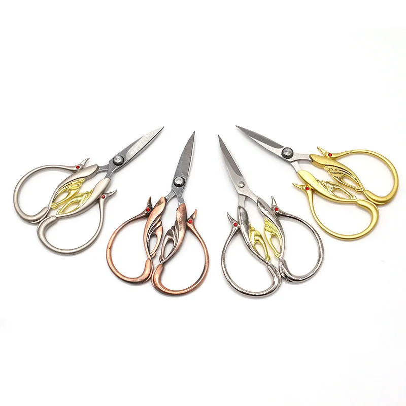 

1Pcs Sewing scissor Craft Tailor Vintage Cut Art cross handicraft European Fabric Antique Embroidery scissors Retro stitch shear